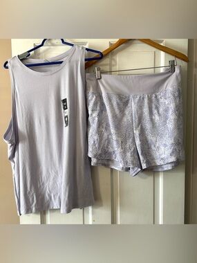 Womens Avia Compression Waist Shorts w/ Athletic Works Tank 2x